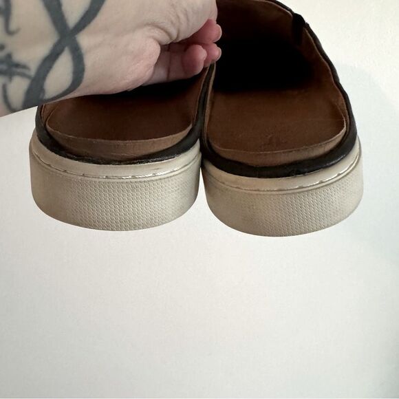 Frye Ivy Black Leather Slip On Mule Sneaker - Picture 5 of 8